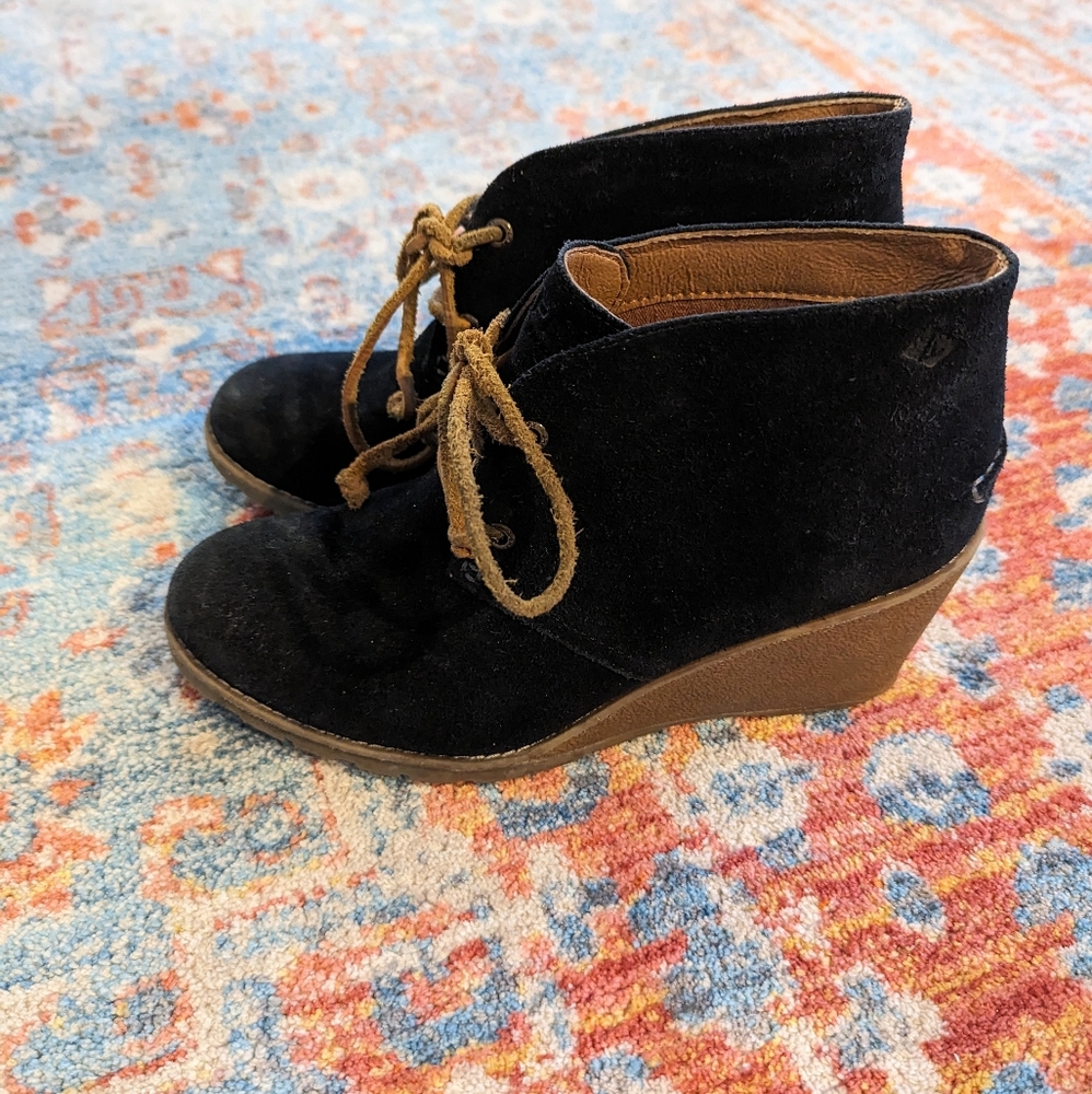 SPERRY Stella Prow Suede Leather Ankle Boot Black Women’s 8M Wedge Booties